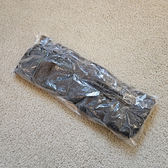 Free People Cozy Girl Tank Top Soft Oversized Deep V Neck Washed Black XS NWT - Picture 11 of 15